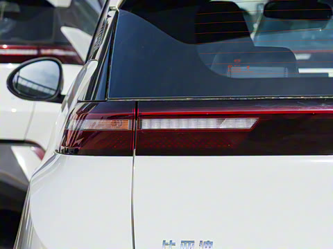 2025�� �Ǽݰ� 305km ������