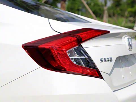 2019�� 180TURBO CVT���ð� ��VI