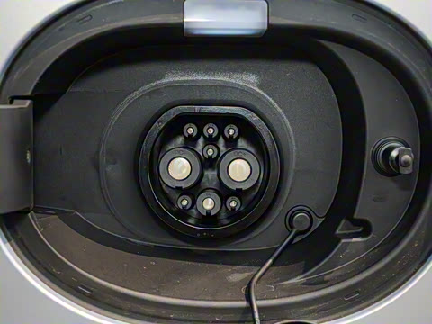 2025�� EV 701KM�����״�������