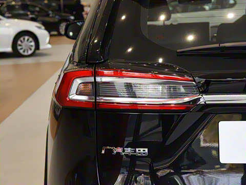 2022�� ˫�� 2.5L E-CVT��������