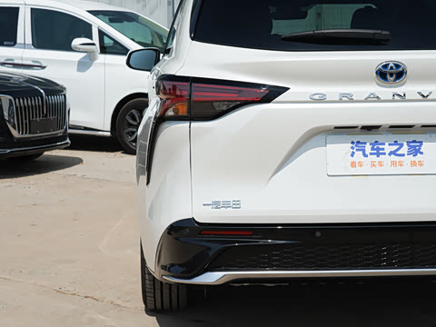 2023�� 2.5L�춯 ���PLUS��