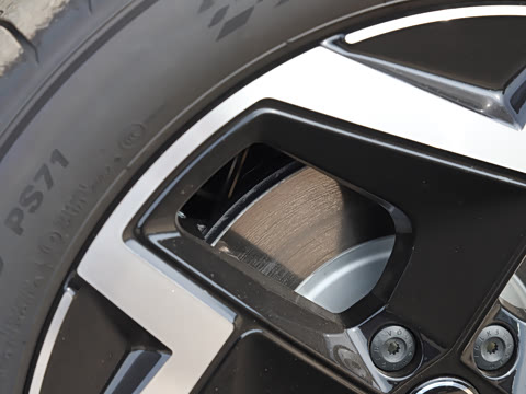 2025�� ̽��L 380TSI ��������