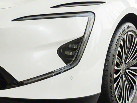 2025�� �Ŀ� Ultra���̰�