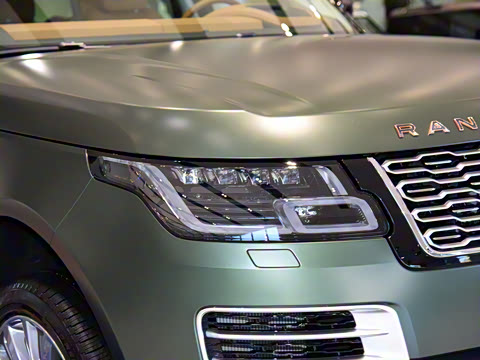 2022�� 5.0 SC V8 565PS SVA�۷��ذ�