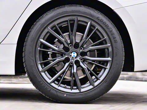 2020�� 325Li M�˶���ҹ��װ