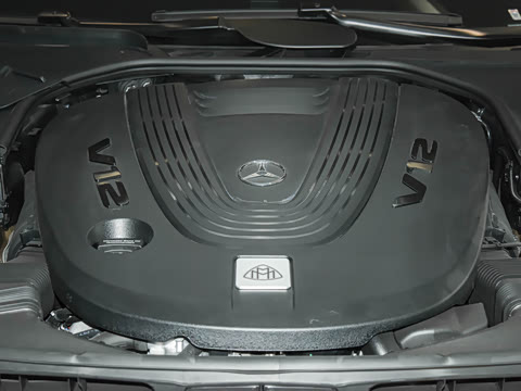 2025�� �Ŀ� S 680 4MATIC