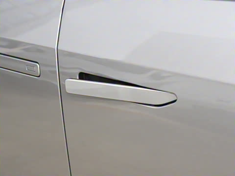 2025�� 702���������� Max