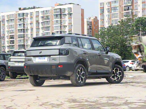 2025�� 226km ��Խ