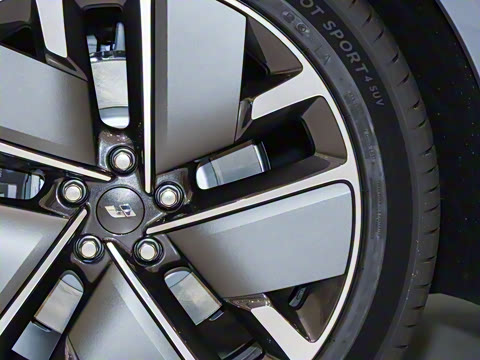 2025�� Ultra ���ܻ��°�