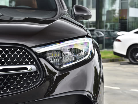 2025�� �Ŀ� GLC 300 L 4MATIC ������ 7��