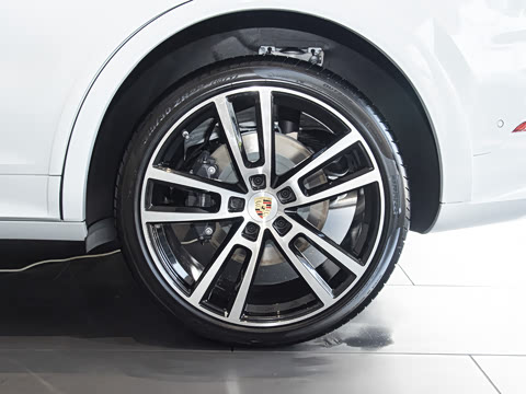 2025�� Cayenne 3.0T ���ΰ�