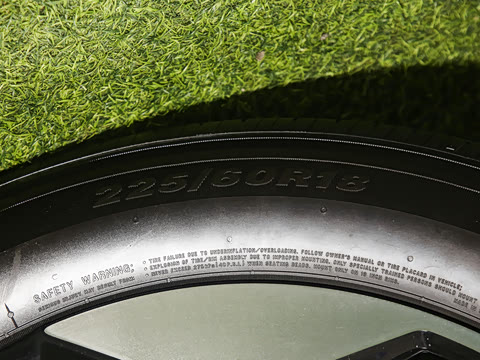 2025�� 530 Light