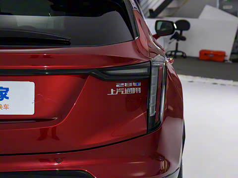 2023�� 28T ������