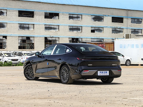 2025�� 130km EM-i ����