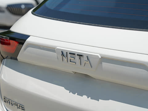 2022�� �� 300 Lite ��Ԫ�