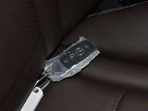 2022�� �Ŀ� GLC 260 L 4MATIC ������