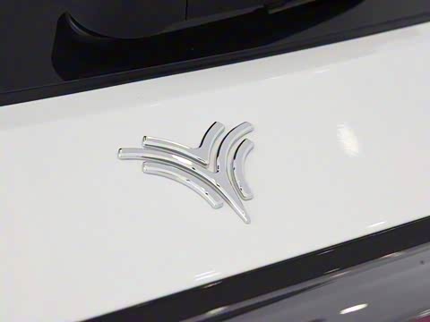 2020�� 520 U��