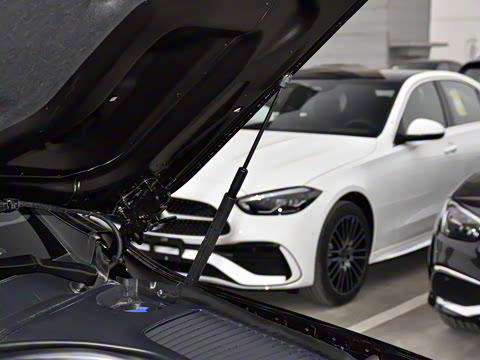 2022�� GLC 260 L 4MATIC ������