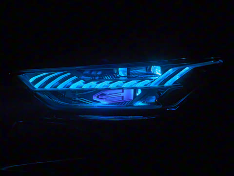 2022�� 55 TFSI quattro S-line ��Զ���׺���װ