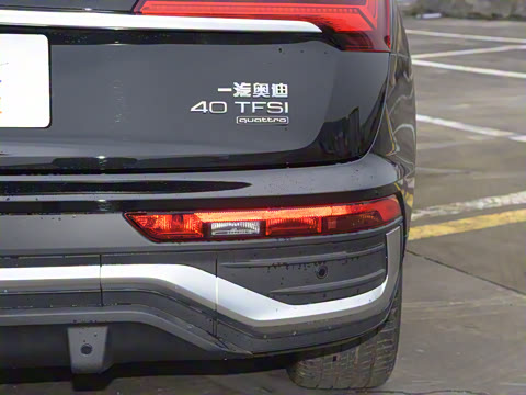 2022�� 40 TFSI ������