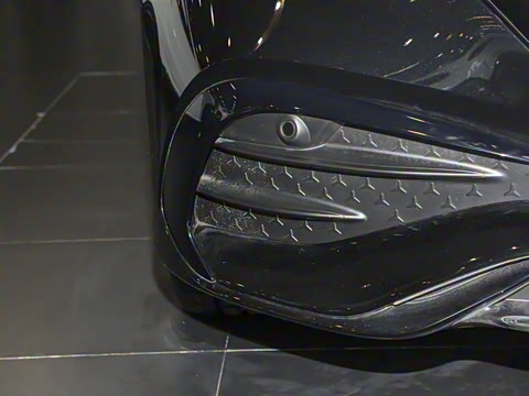 2024�� E 350 e L ���ʽ��϶����˶��γ�