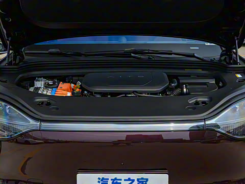 2025�� ���� Ultra�� 52kWh 5����