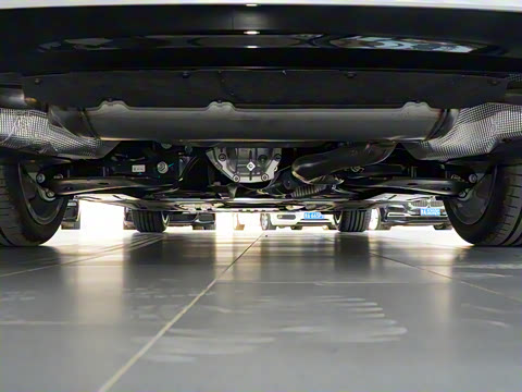 2021�� 320i �˶���װ