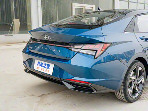 2022�� 1.5L CVT TOP�콢��