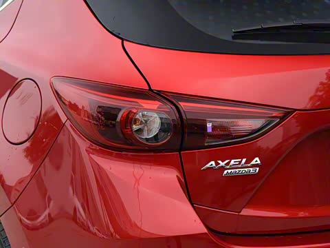 2019�� �ƿذ� ���� 2.0L �Զ��˶��� ��VI