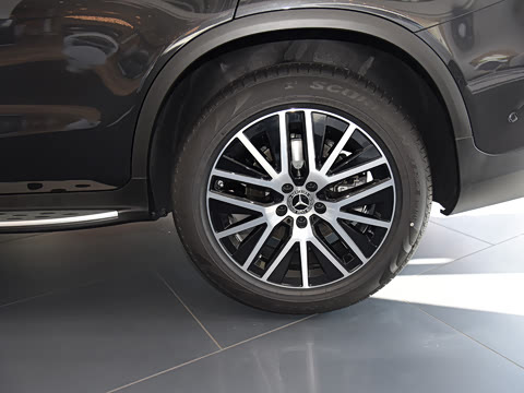 2022�� �Ŀ� GLC 300 4MATIC ����SUV