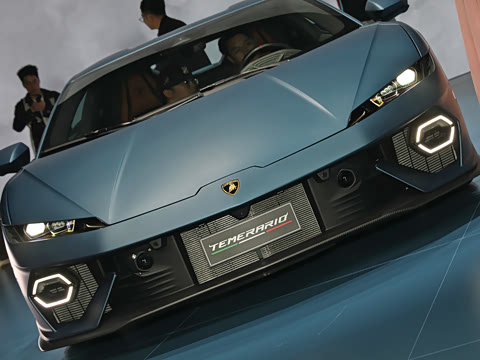 2025�� ������
