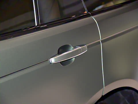 2022�� 5.0 SC V8 565PS SVA�۷��ذ�