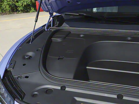 2025�� ���� 550ProѲ����