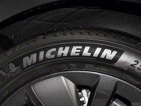 2025�� Pro ���ܻ��°�