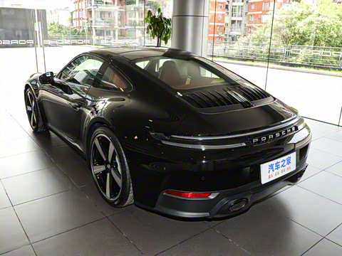 2025�� Carrera 3.0T