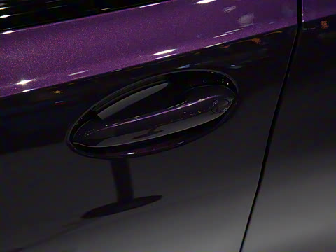 2025�� 330i 50����������