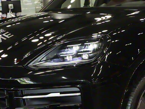 2025�� Cayenne 3.0T ���۰�