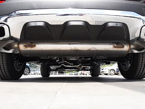 2020�� GLC 260 L 4MATIC ������