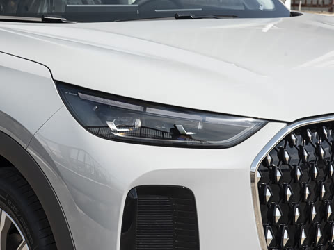 2025�� 2.0T ��������� 5��