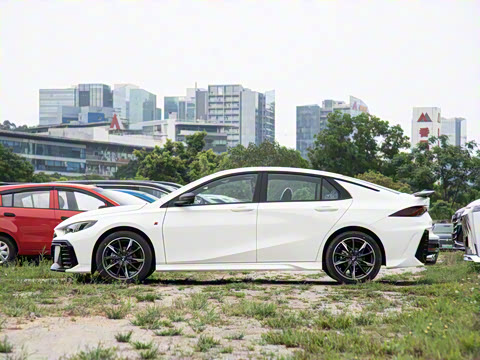 2025�� 270T DCT Ӱ��R-Style������