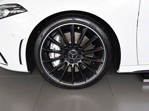 2020�� AMG A 35 4MATIC