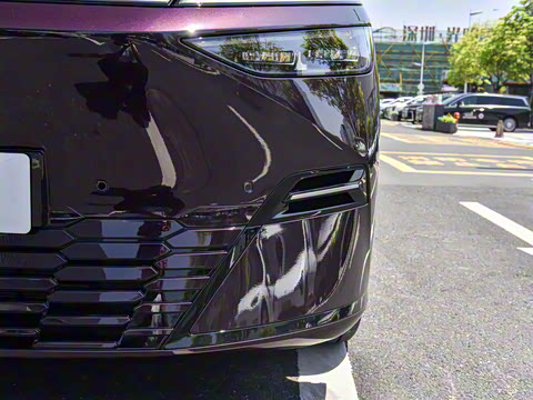 2025�� 740�������� Max