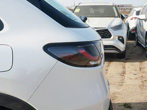 2023�� 1.5T CVT�Ƽ���