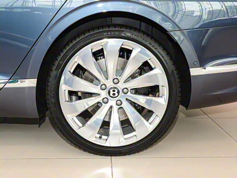 2024�� V8 Edition 8