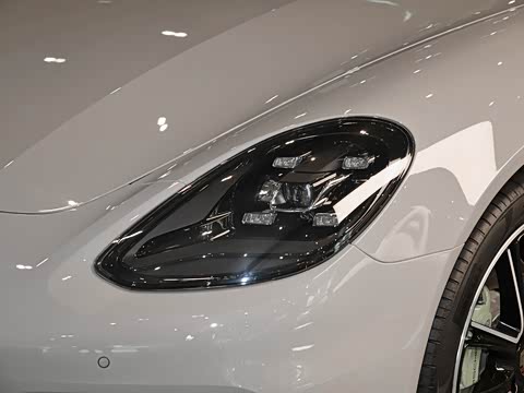 2018�� Panamera 4 E-Hybrid 2.9T