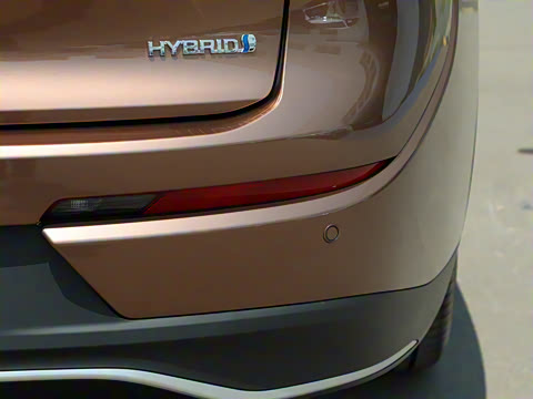 2023�� 2.5L SportCross HEV��������