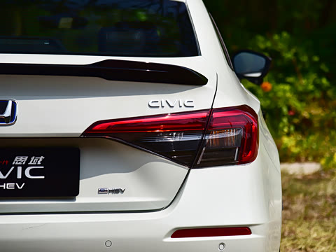 2023�� 2.0L e:HEV ���ٰ�