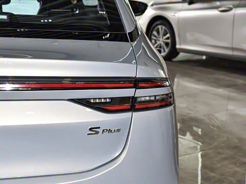 2023�� 70 ����� �������