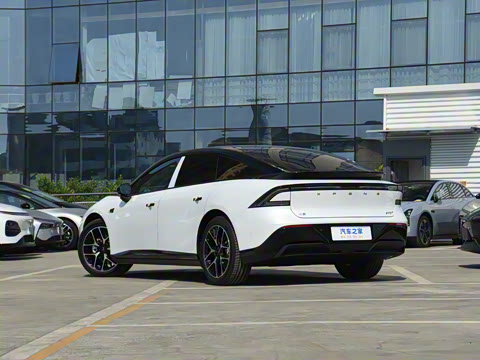 2025�� �������� Max �콢��