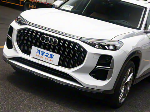 2023�� 50 TFSI quattro ������ ������װ